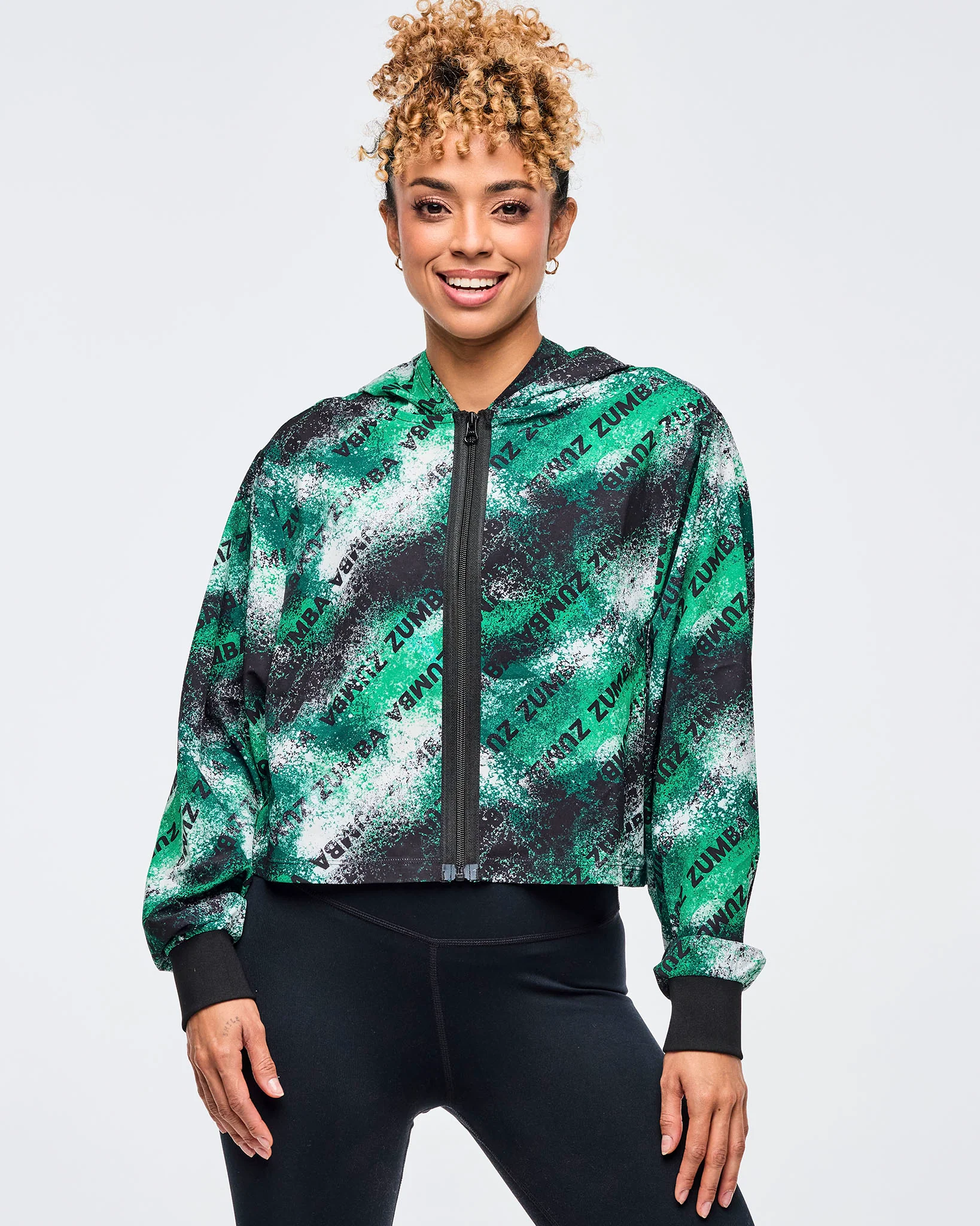 Z1T001030: APRES ZUMBA CROP WOVEN ZIP-UP HOODIE - BLACK/GREEN