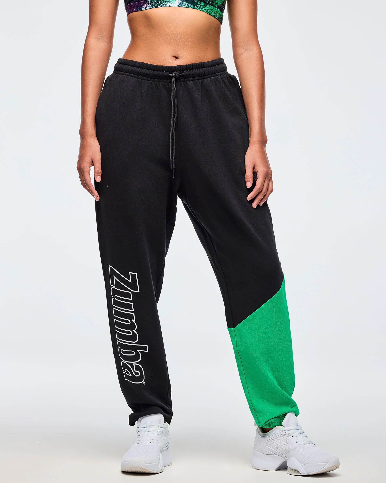 Z2B000089: APRES ZUMBA MEN´S SLOUCH SWEATPANTS - BOLD BLACK